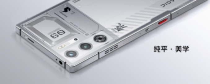 紅魔10 PRO延續(xù)屏下前攝純直屏,全系7英寸左右