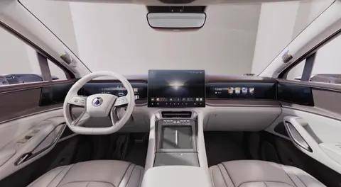 站在別人的肩膀上,騰勢N9實現“新三樣”全面進化!