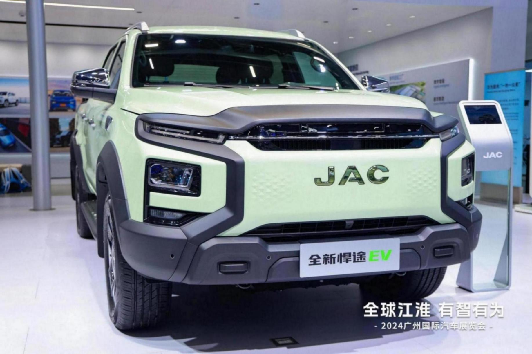 全新悍途“油電雙星”,閃耀羊城,圈粉全球