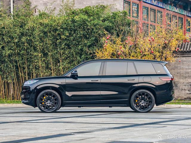 問界M9的對手來了,車長5258mm,配后輪獨立轉向,續航1300km-有駕 問界M9的對手來了,車長5258mm,配后輪獨立轉向,續航1300km-有駕