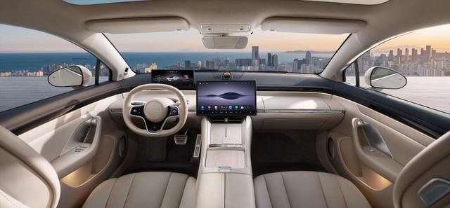 智界新S7購車手冊:三個(gè)版本各有所長-有駕 智界新S7購車手冊:三個(gè)版本各有所長-有駕