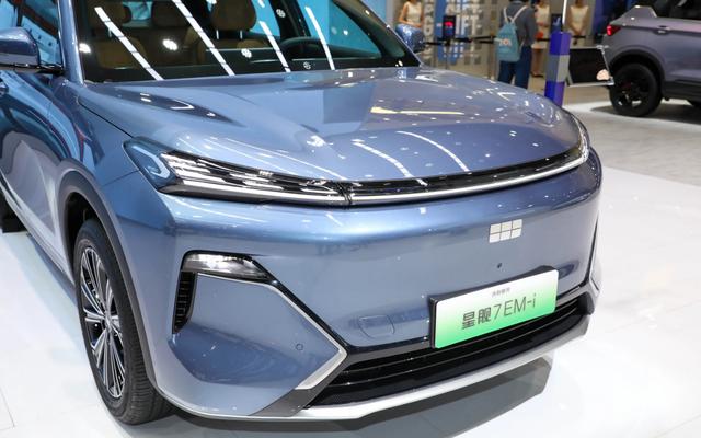 吉利新車即將上市，虧電不到4個油，配魅族車機，對標宋Pro DMi-有駕