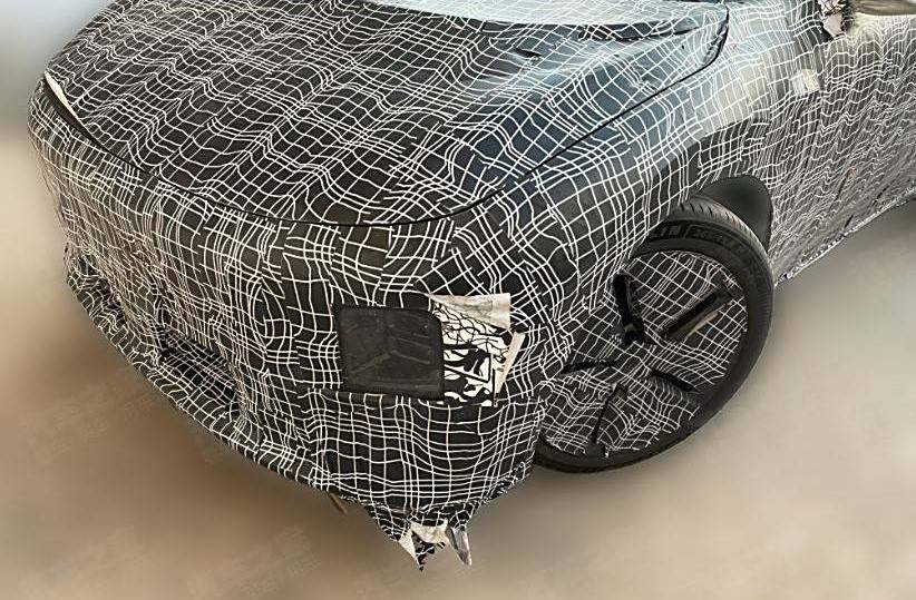 理想純電SUV首次曝光!前臉設計像MEGA,寬大簡約,2025年上市