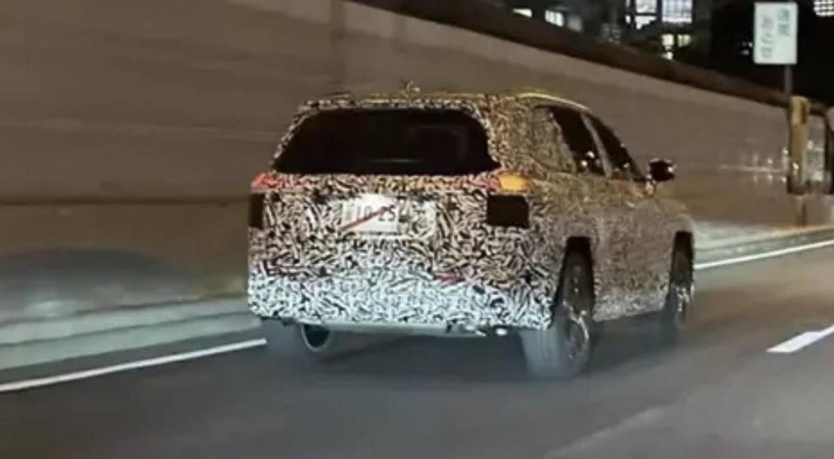 全新一代豐田榮放諜照曝光,延續(xù)家用定位,有消息稱取消燃油版