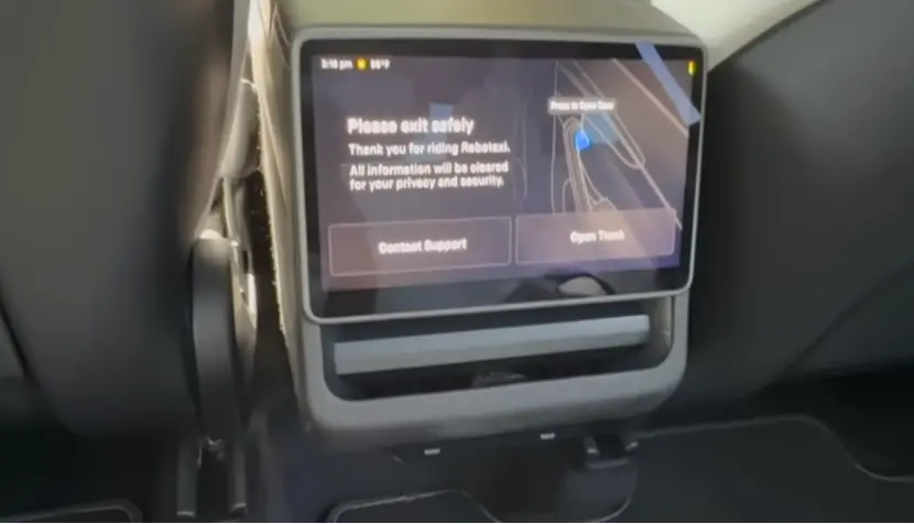 Robotaxi只上路了10輛,馬斯克身家微漲1000億