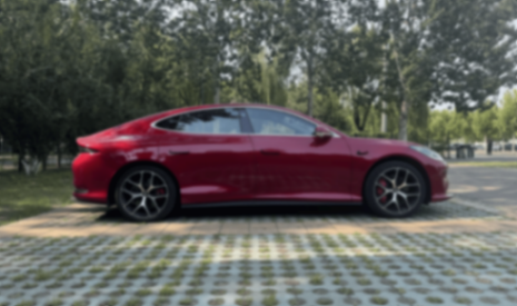 試駕智己L6,兼顧優雅與運動,年輕人的時尚單品!