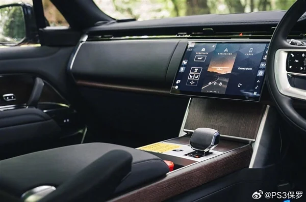 思路對了！純電路虎攬勝實(shí)車公布：和燃油版看不出什么區(qū)別