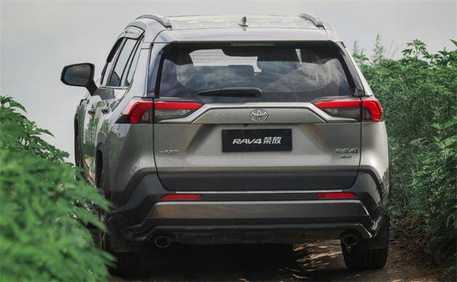 12萬的榮放依然大賣,11萬的奇駿為什么沒人買?