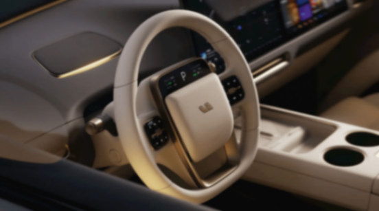 上市7天表現堪憂,理想i8降價增配,全系一款售33.98萬