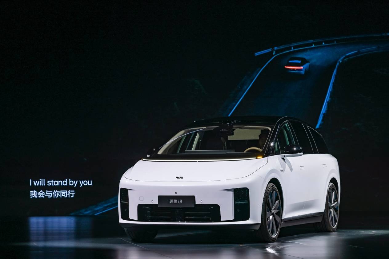 理想i8統一版本,7天快速調整下可怕的體系能力