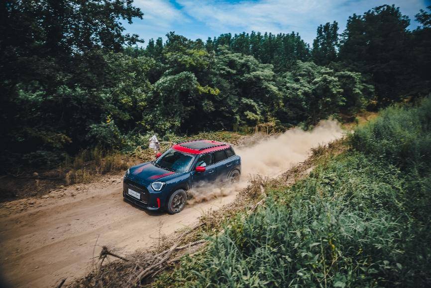 體育生的底子+工程師的腦子=MINI全面運(yùn)動(dòng)會(huì)拉力賽“尖子生”