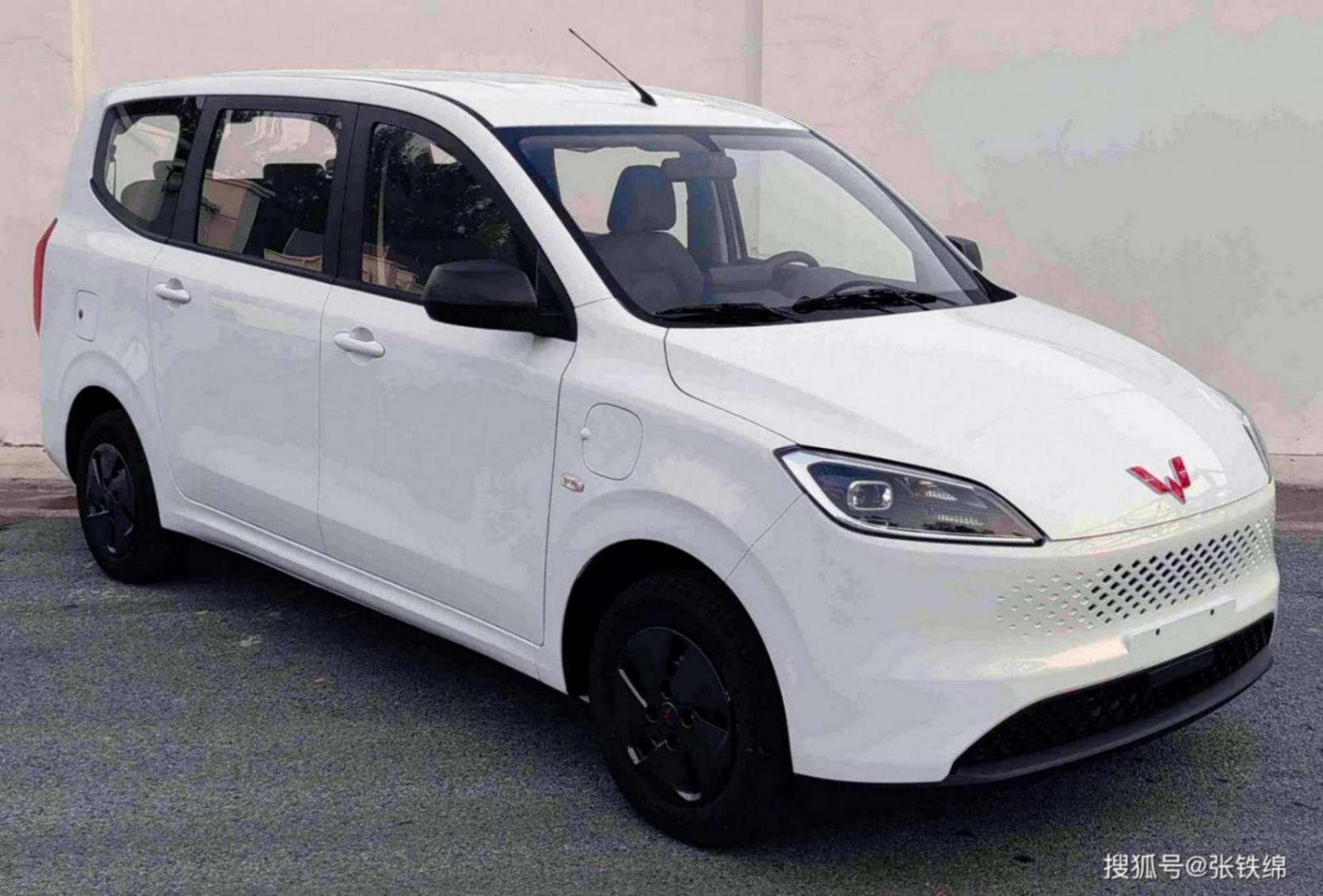 五菱宏光增程版新車型申報,5-7座都有,換大電池,純電續(xù)航110km