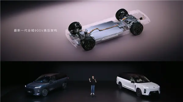 行業(yè)首創(chuàng)900V高壓架構(gòu)！全新蔚來ES8零百加速3.97秒