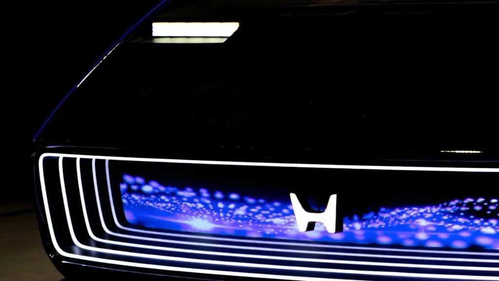 本田CEO三部敏宏:多款電動跑車原型車已造好,但暫不發布