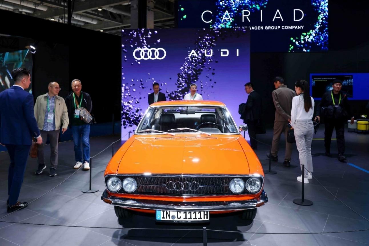 再赴進(jìn)博之約｜大眾汽車集團(tuán)前沿科技點(diǎn)亮出行未來